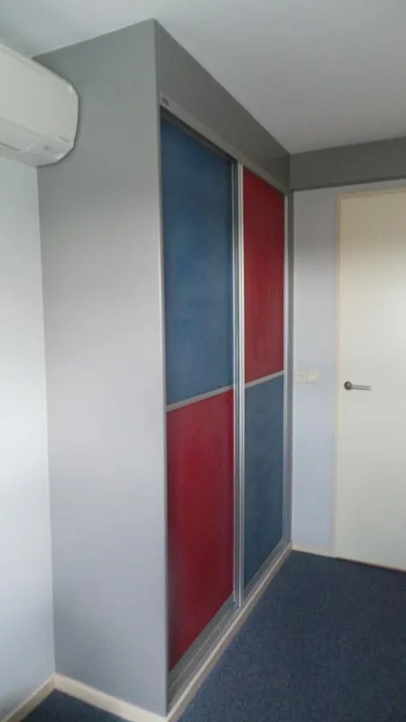 Kast op maat met schuifdeuren